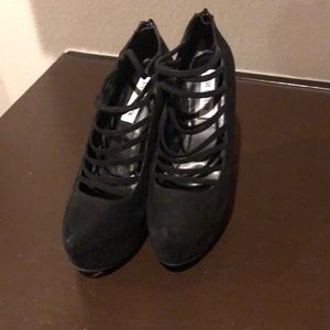 Strappy black Steve Madden heels